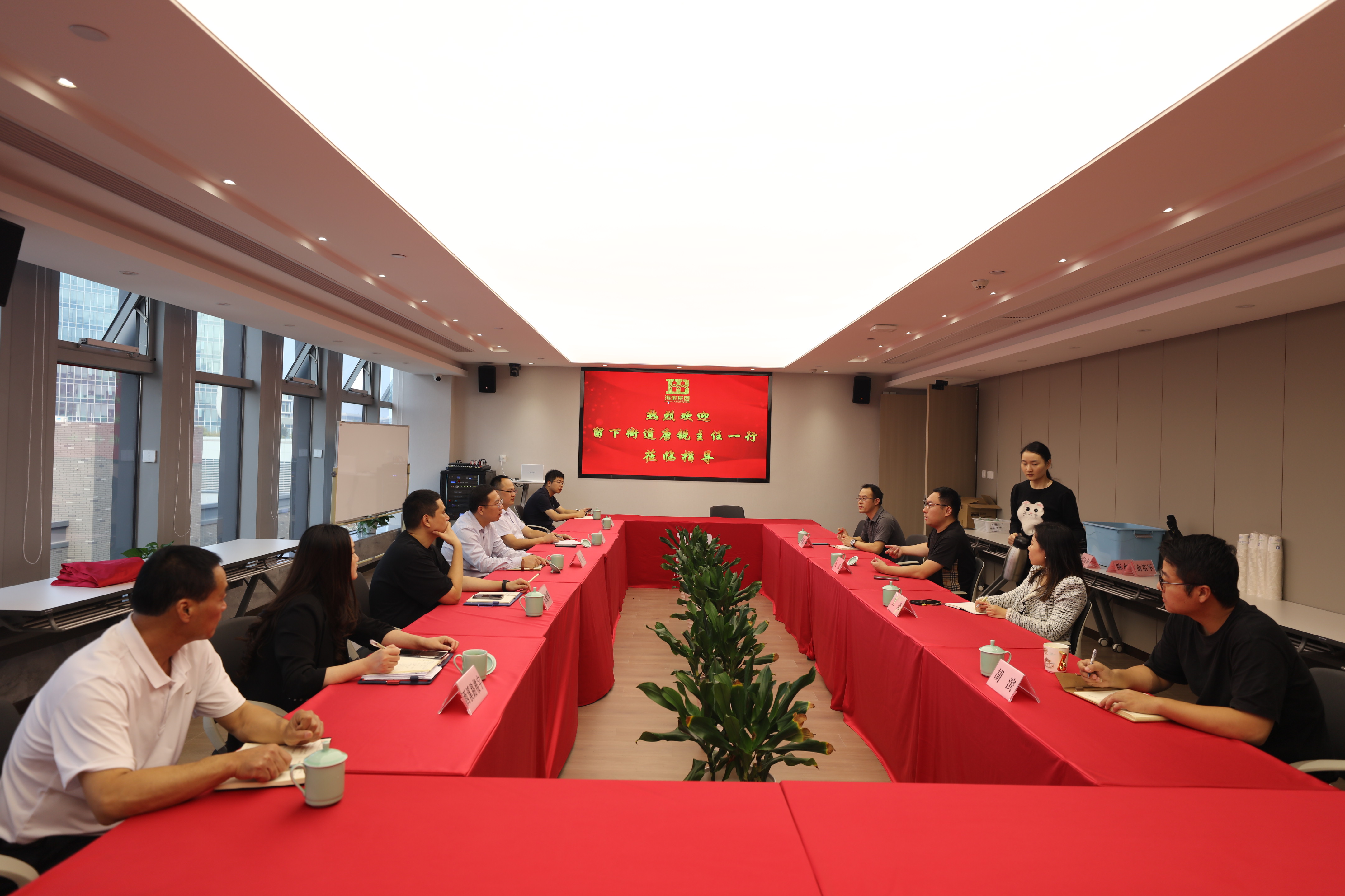 1701068199895737.jpg 2X6A5415.JPG